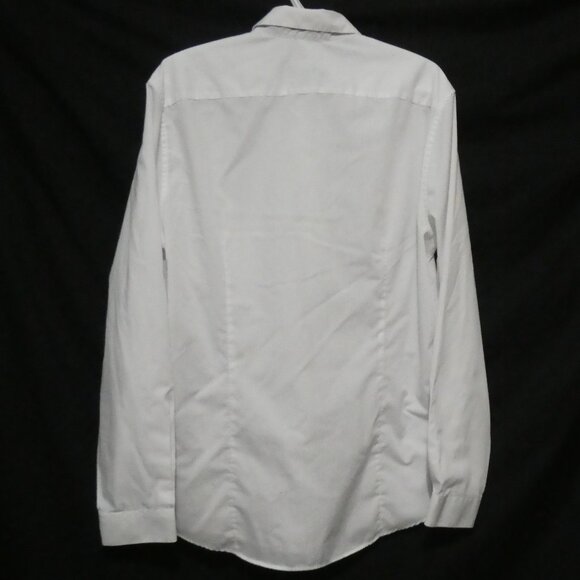 H&M | large | Slim Fit | White Long Sleeve Dress Shirt | Black Buttons - Picture 2 of 14